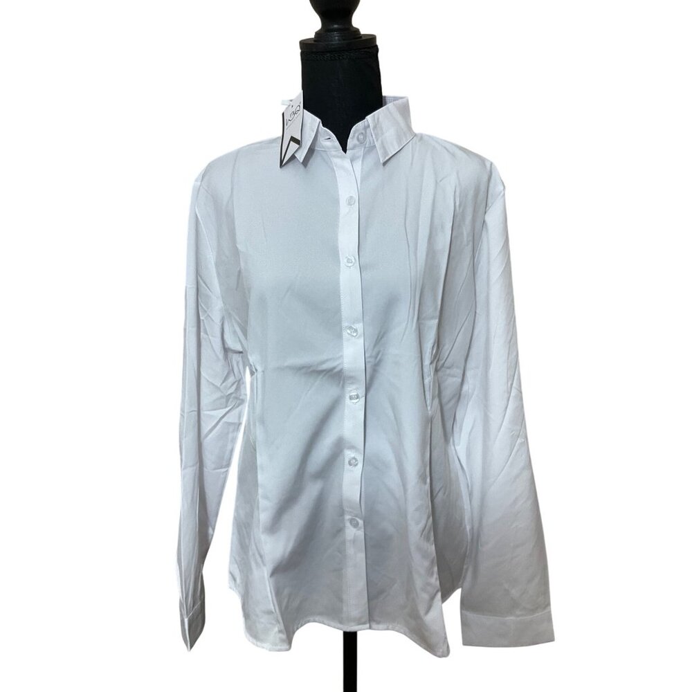 NWT We Beautiful Queen (WBQ)  white shirt   Large  Size 10